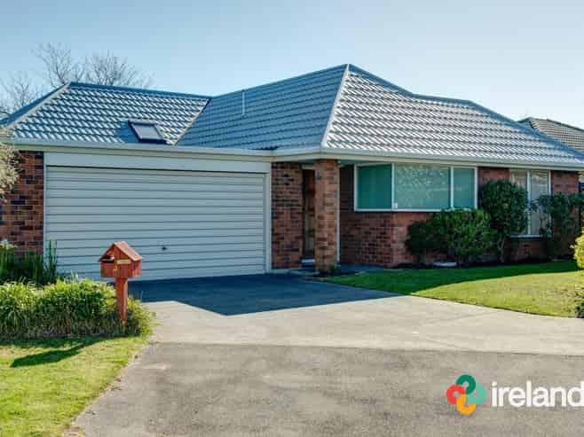 4 Mull Place, Broomfield