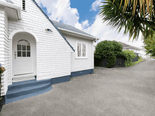 1/18 Edwards Avenue, Henderson