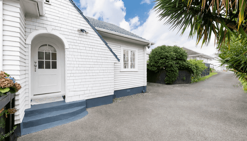 1/18 Edwards Avenue, Henderson