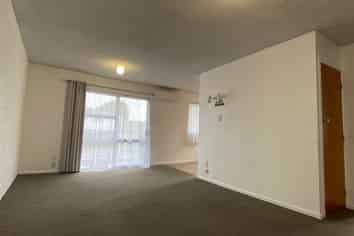 16H Orlando Street, Stratford