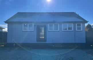 20 Conlon Street, Reefton