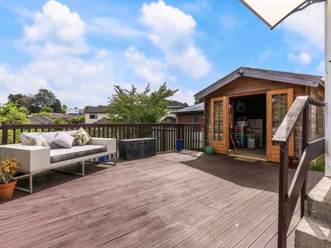 2/74 La Trobe Street, Pakuranga Heights