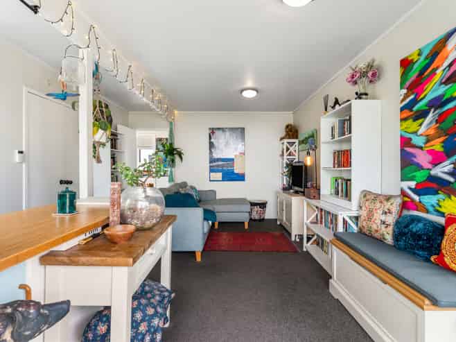 2/74 La Trobe Street, Pakuranga Heights