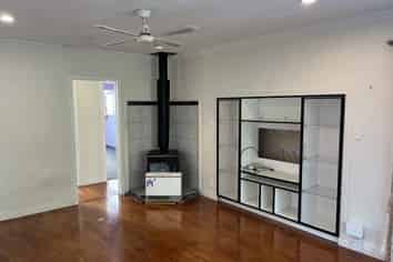 641 Te Atatu Road, Te Atatu Peninsula