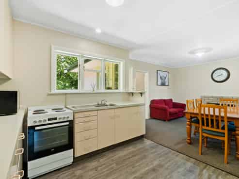 12 Tekoa Street, Waiau