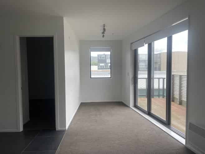 115/321 Jackson Street, Petone