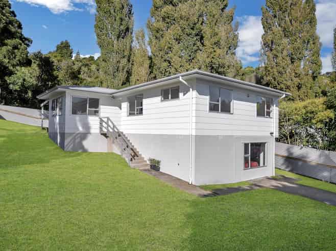 14 Game Place, Papakura