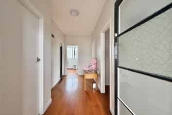 7 Marlene Avenue, Te Atatu South