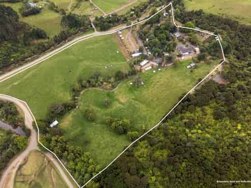 365 Mill Creek Road, Whitianga