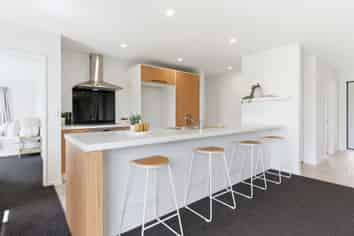 28 Burnham School Road, ROLLESTON