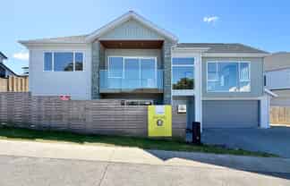 6 Silverhill Lane, Silverdale