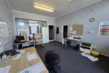 Ground Offices and Workshop sub-lease