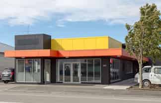 Centrally located high spec professional offices