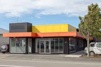 Centrally located high spec professional offices