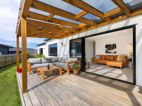 101 Rangitahi Road, Raglan