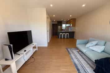 6/17 Rewarewa Road, Te Atatu Peninsula