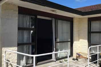 2/46 Myers Road, Manurewa East