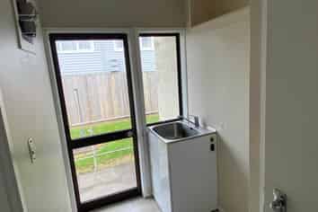 2/46 Myers Road, Manurewa East