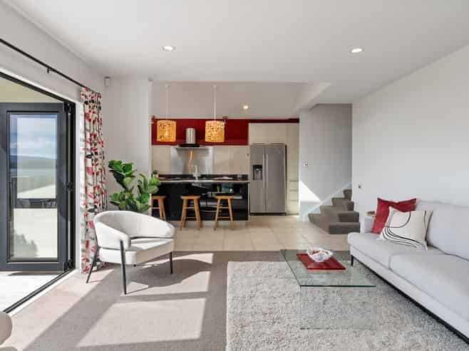 52 Walter Road, Lowry Bay, Eastbourne