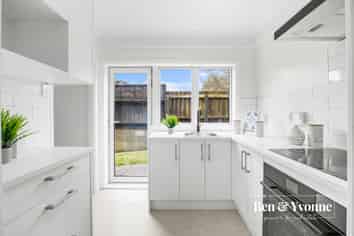 2/14 Higgs Road, Mount Wellington