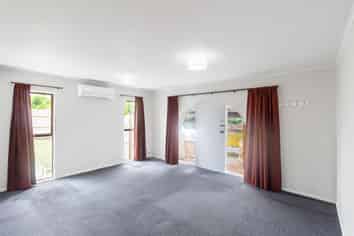 1/21 McLeod Road, Weymouth