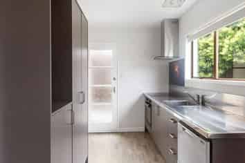 1/21 McLeod Road, Weymouth