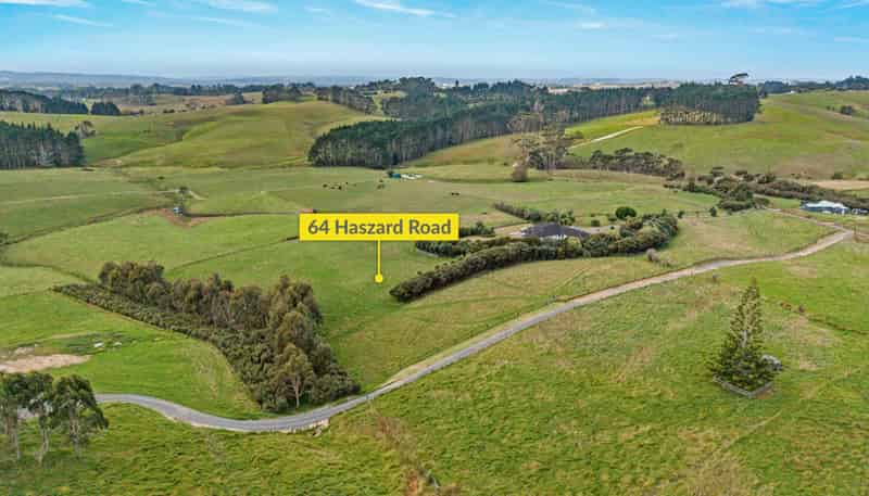 64 Haszard Road, Taupaki