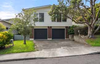 7 Chisbury Street, Churton Park