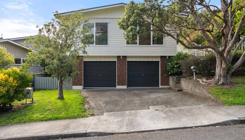 7 Chisbury Street, Churton Park