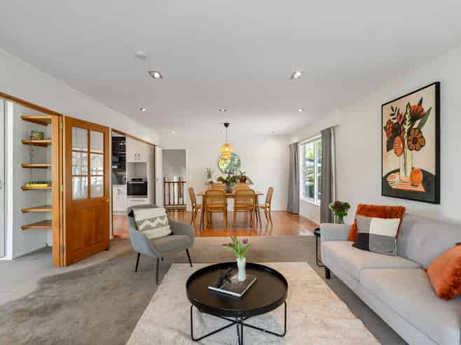 7 Chisbury Street, Churton Park