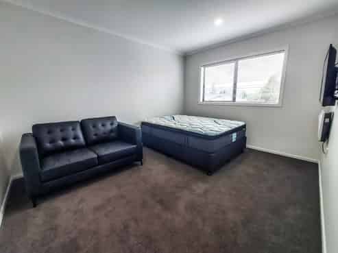 4B/7 Greta Street, Glenview