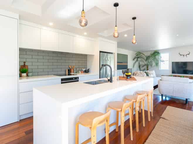 326 South Makara Road, Makara