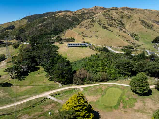 326 South Makara Road, Makara