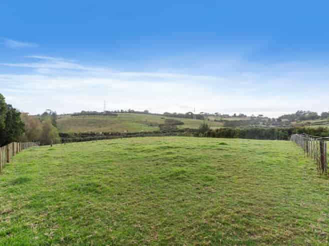 Auckland - Address withheld