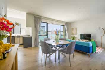 2/26 Long Bay Drive, Torbay