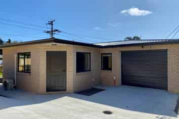 51A Woodside Road, Massey