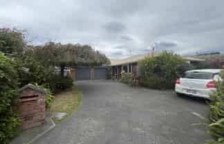 7 Bishops Close, Greenmeadows