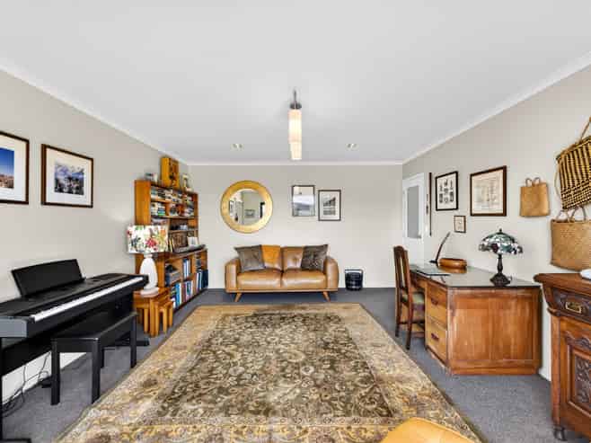 701 River Road, Otane