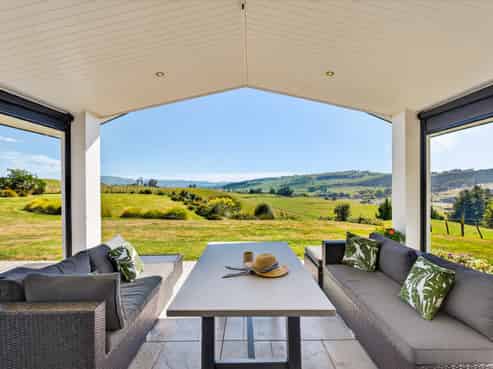 701 River Road, Otane