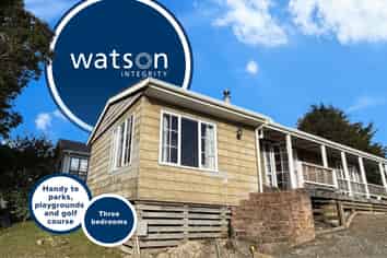 17 Hookway Grove, Paraparaumu