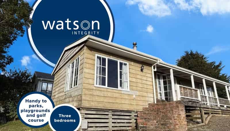 17 Hookway Grove, Paraparaumu