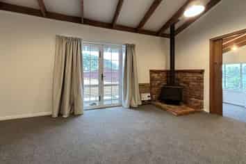 17 Hookway Grove, Paraparaumu