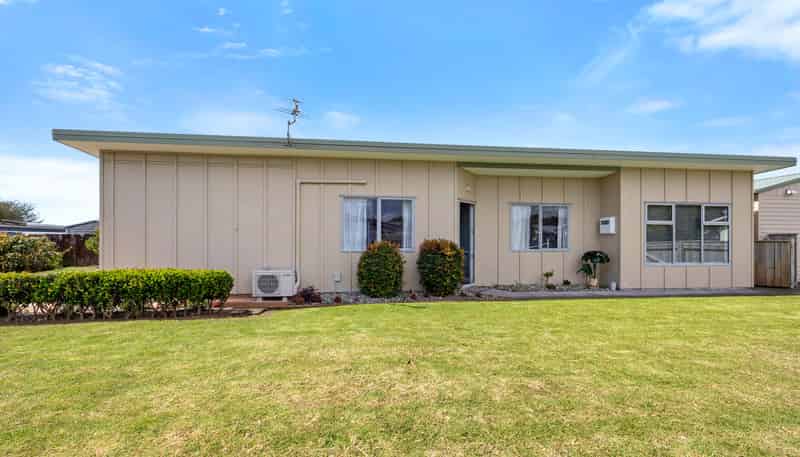 6 Mace Street, Waitara