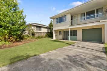 2/2A Arundel Street, Hillsborough