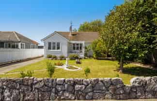 60 Hutcheson Street, Mayfield