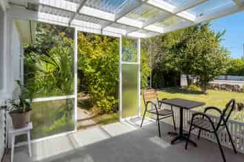 60 Hutcheson Street, Mayfield