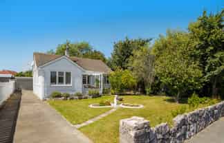 60 Hutcheson Street, Mayfield