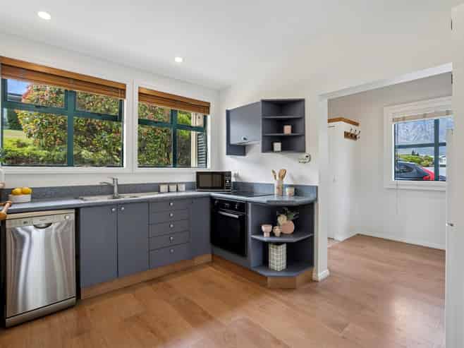 69-70/4 Lake Avenue, Frankton