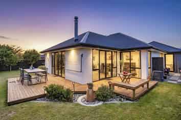 7 Rosamond Way, Rolleston