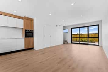 38 Taipahitini Road, Rosehill